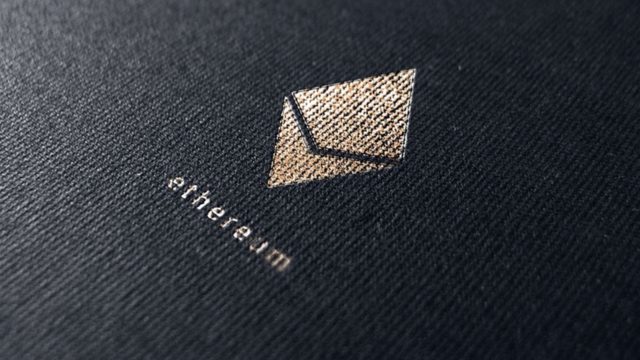 Успех децентрализованных приложений Ether Cartel и Ether Shrimp Farm переполнил блокчейн Ethereum