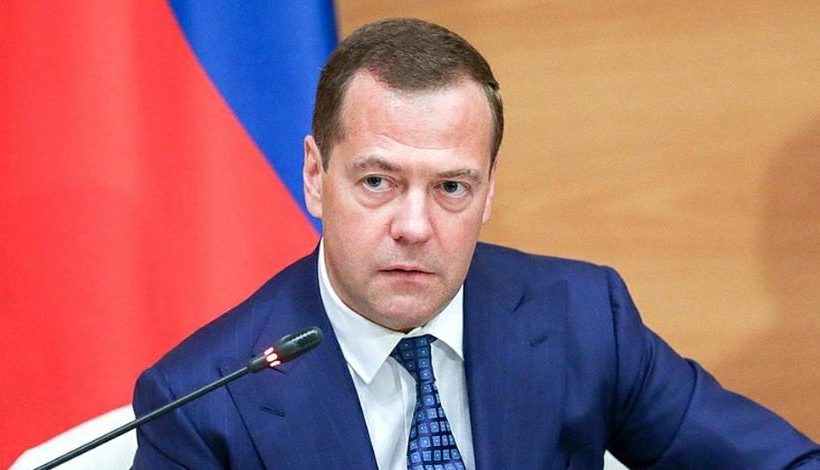 Дмитрий Медведев: приоритет регулирования криптовалют понижен из-за потери популярности биткоина среди населения