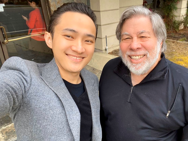 CEO Tron Джастин Сан отобедал с сооснователем Apple Стивом Возняком