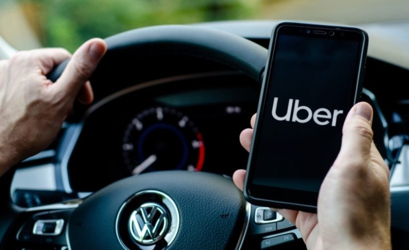 Uber может начать принимать биткоины